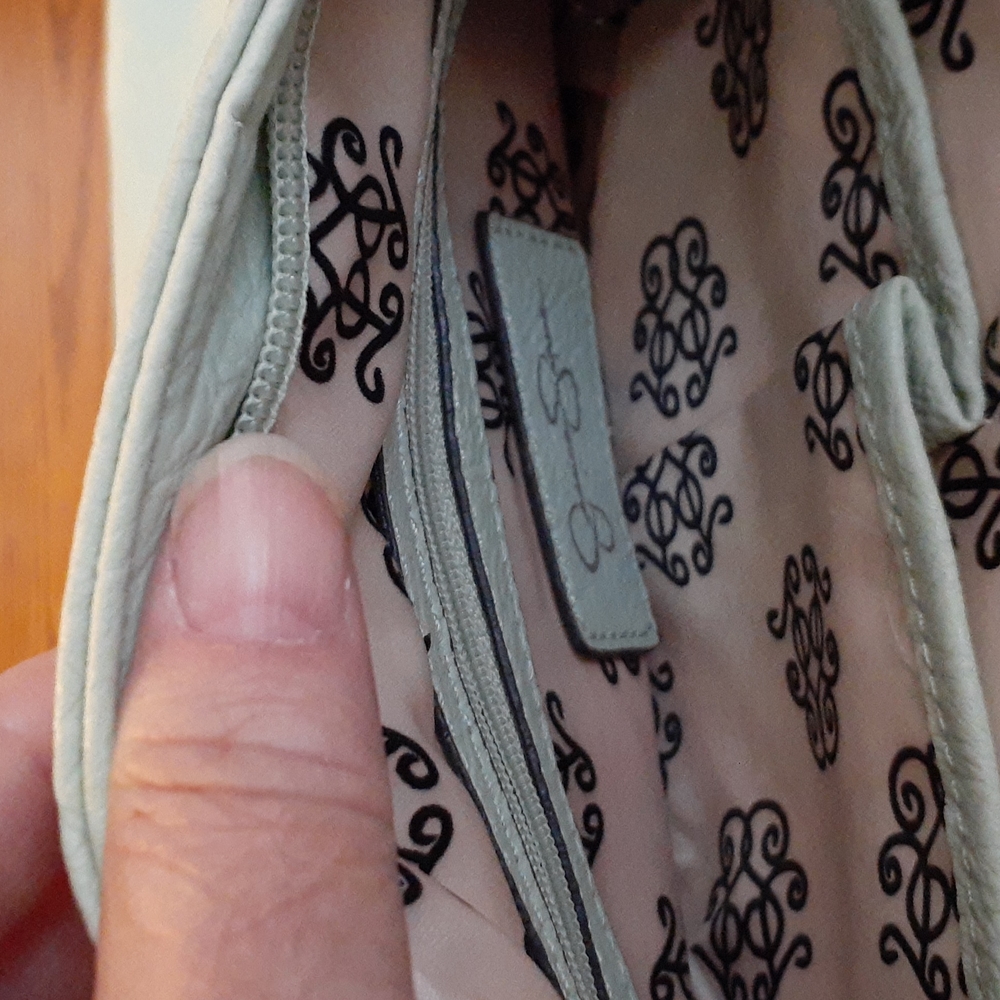 Jessica Simpson Purse - Picture 3 of 7